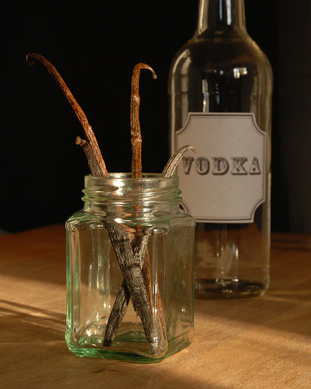 make your own vanilla extract