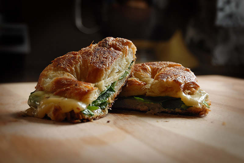 gouda, spinach and croissant grilled cheese