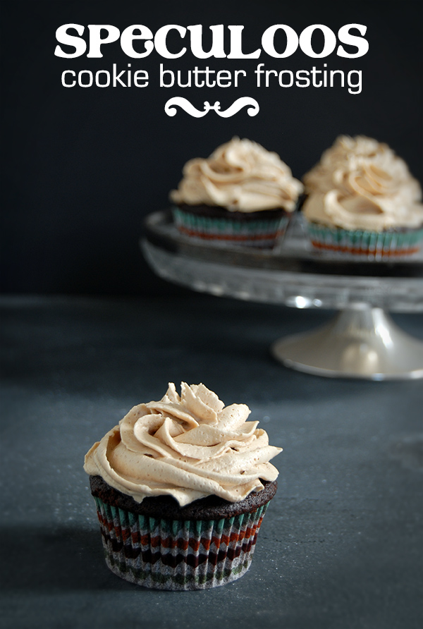 cookie butter frosted cupcakes